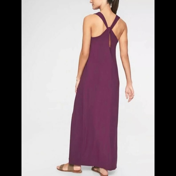 (Sold) ATHLETA Getaway Maxi Dress Wild Berry M - Picture 3 of 8